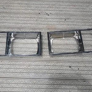 1978-1979 Monte Carlo Headlight Bezel Set