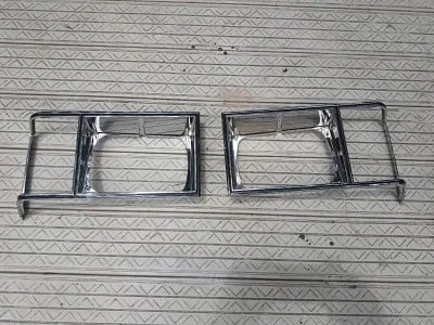 1978-1979 Monte Carlo Headlight Bezel Set