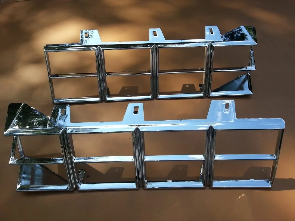 1979-1980 Monte Carlo New Chrome Tail Light bezel Set